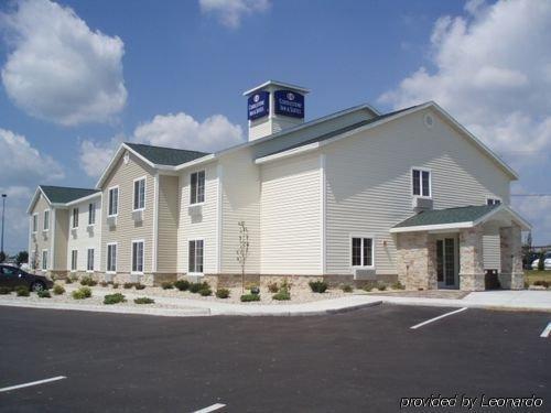 Cobblestone Inn & Suites - Durand Exterior photo