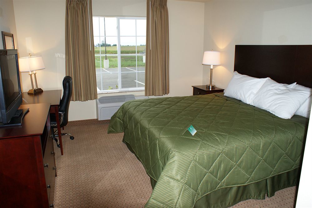 Cobblestone Inn & Suites - Durand Exterior photo