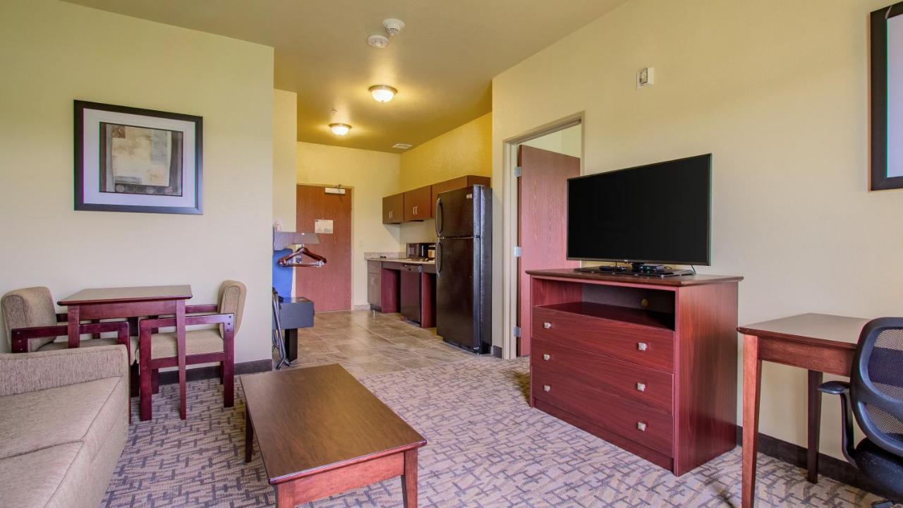 Cobblestone Inn & Suites - Durand Exterior photo